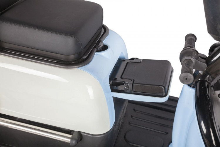 Электротрицикл Rutrike Gelbert Vega в Томске