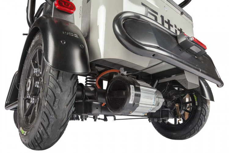 Пассажирский электротрицикл Wanshida LC300 в Томске