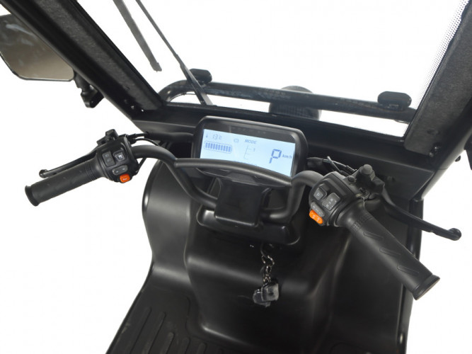 Пассажирский электротрицикл Wanshida NIPLA 570 в Томске