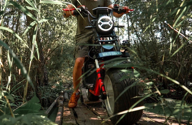 Электроскутер White Siberia PRO MAX 3950W в Томске