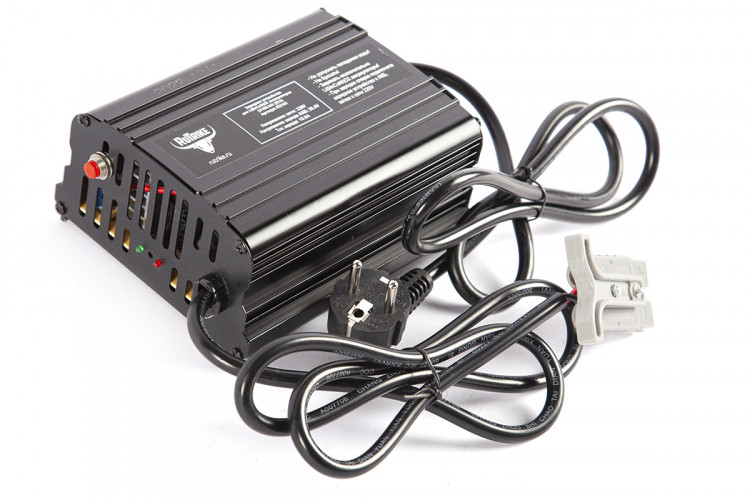 Зарядное устройство RuTrike для аккумуляторов 24V50A/H (10A) в Томске