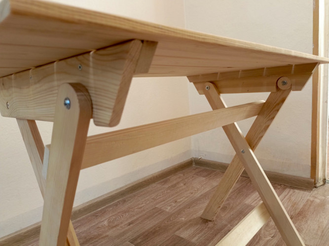 Стол складной деревянный в Томске